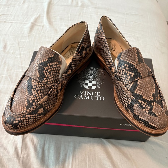Loafers - Picture 1 of 3